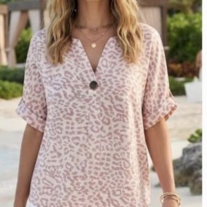 Leopard Print Top in Rose