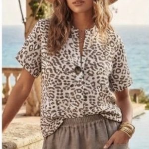 Leopard Print Top in Mocha